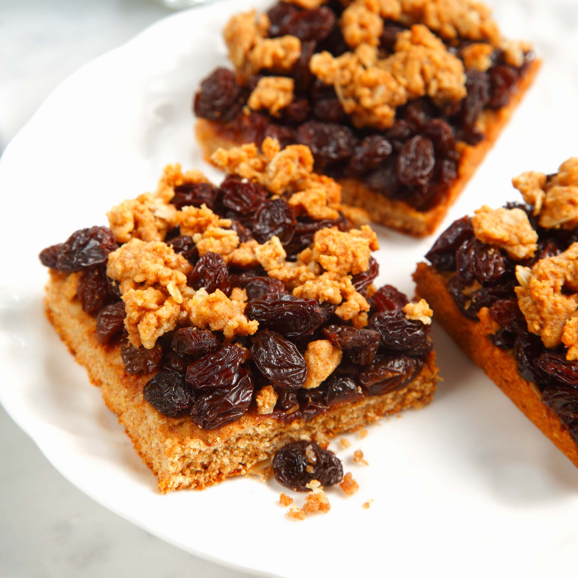 Chewy Raisin Squares - California Raisins