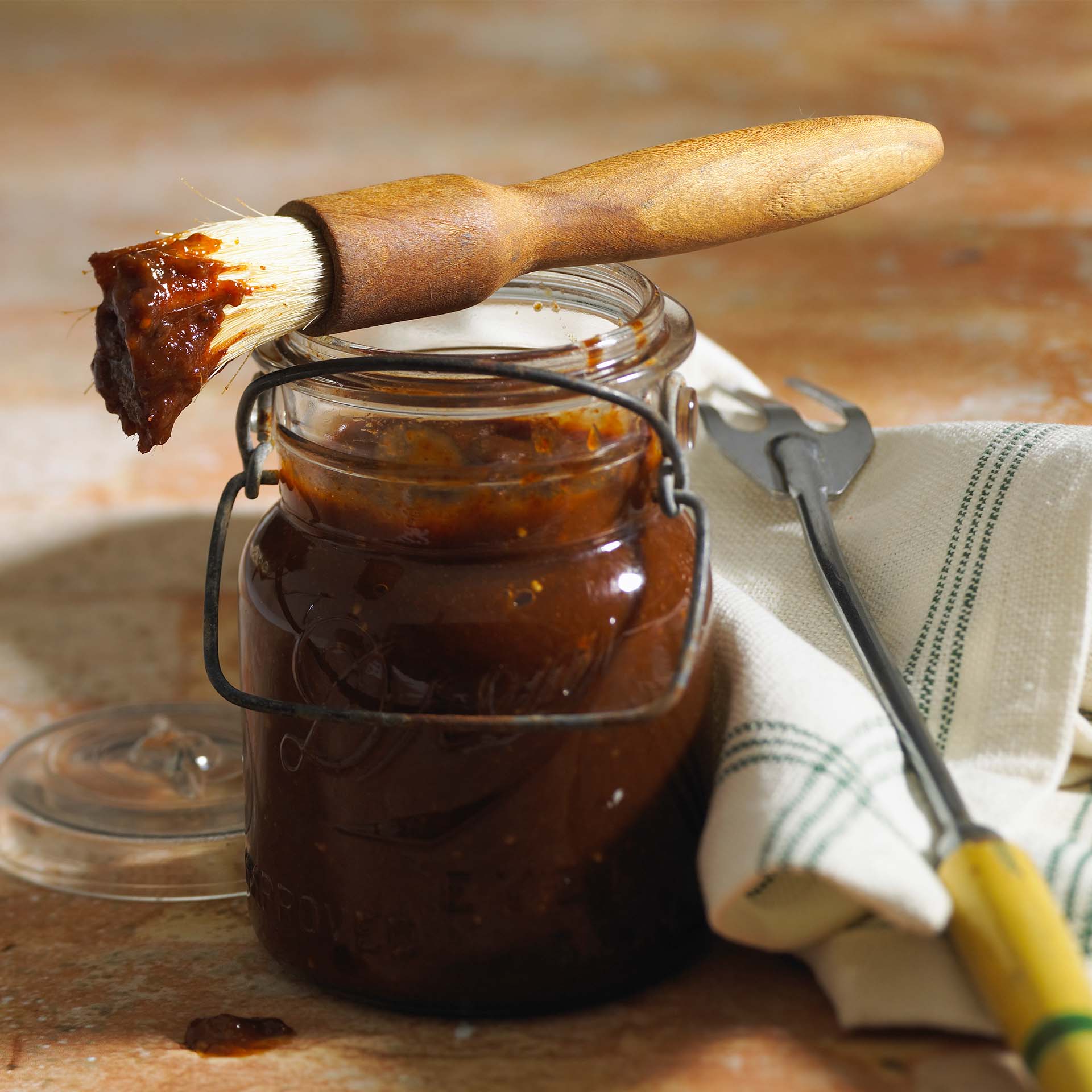 Raisin Chipotle Grilling Sauce - California Raisins