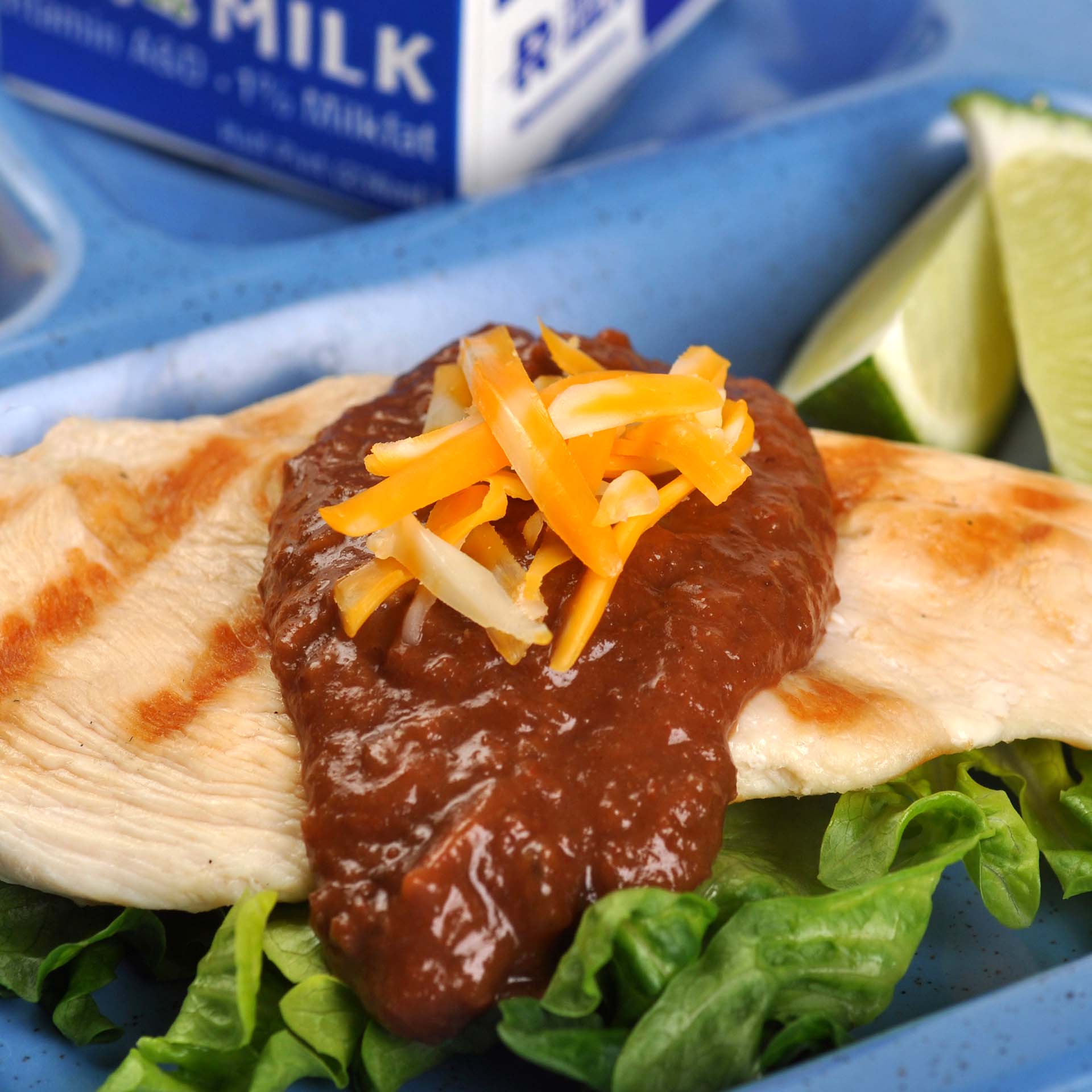 Raisiny Mole Sauce - California Raisins